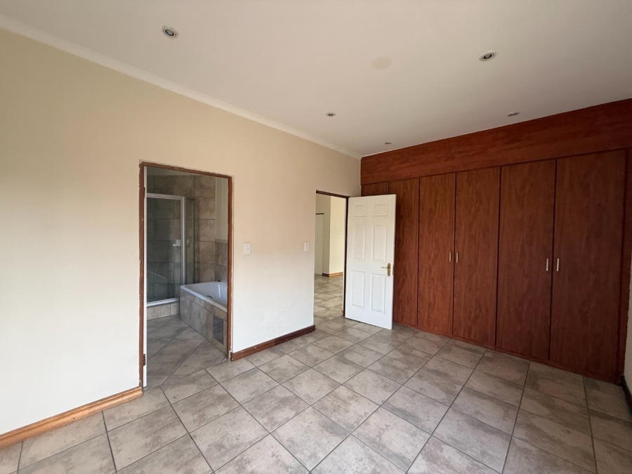 To Let 3 Bedroom Property for Rent in Landsmeer Residential Estate North West